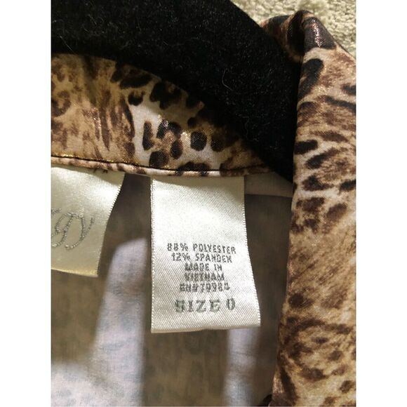 Zenergy By Chico’s Animal Print jacket zip SZ 0 - Picture 11 of 11